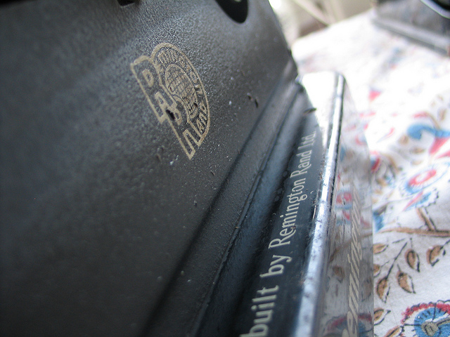 I am a typewriter. Please be my friend?